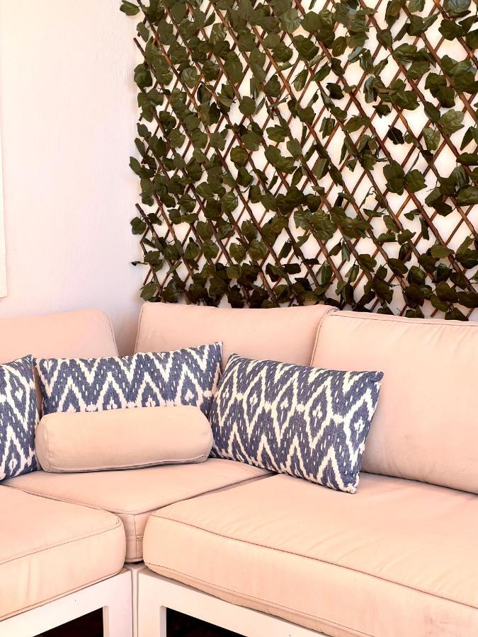 Moderno Apartamento Con Preciosas Vistas Al Mar En Urbanizacion Con Piscina - Rio Real 11 2G Marbella Bagian luar foto